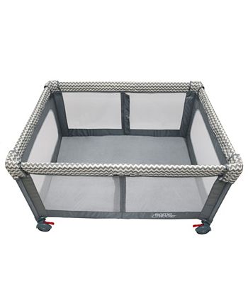 Romp and outlet roost playard