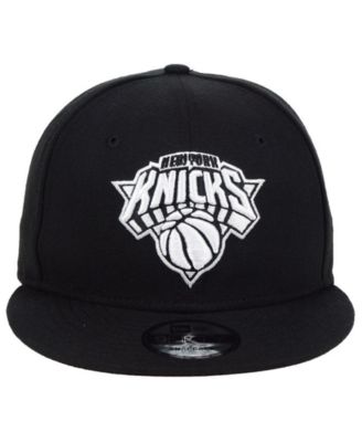 New York Knicks Black White 9FIFTY Snapback Cap