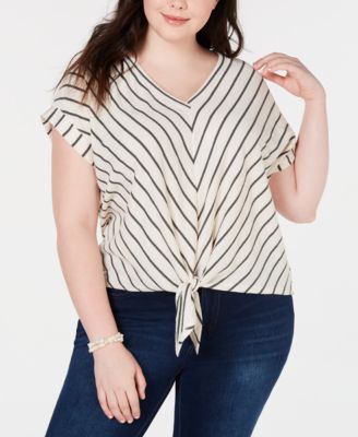 Monteau - Trendy Plus Size Chevron-Striped Top