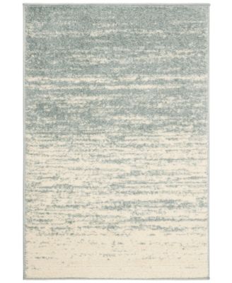 Adirondack Slate and Cream 2'6" x 4' Area Rug