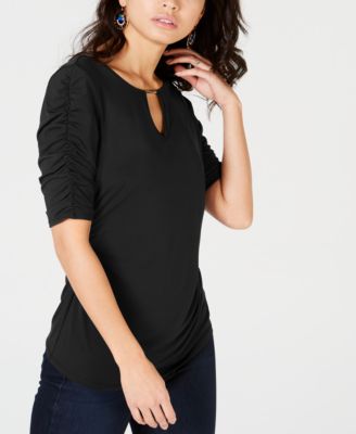 Thalia Sodi - Printed Keyhole Top
