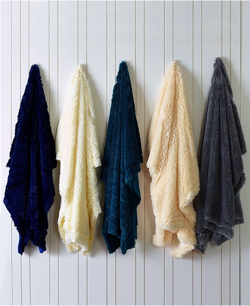 De Moocci Shaggy Chic Fuzzy Faux Fur Throw Blanket 50 x 60 & Reviews