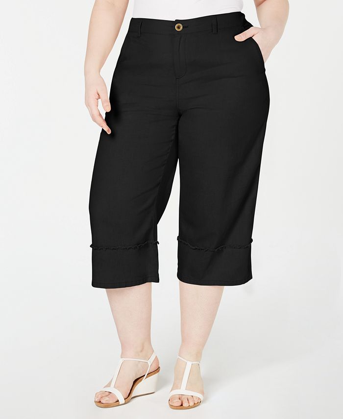 Macy's shorts store and capris