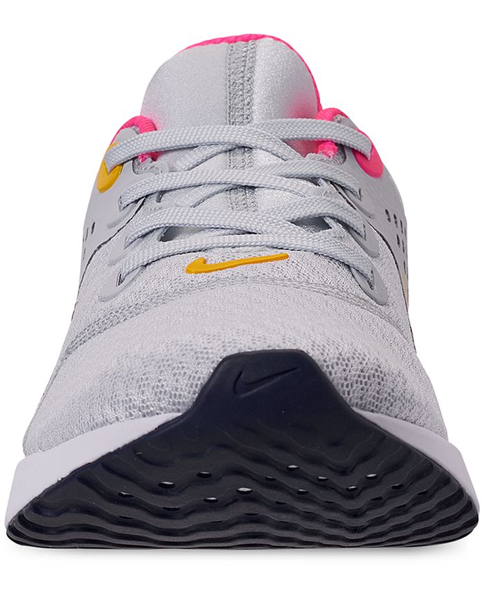 nike legend react running shoe ladies