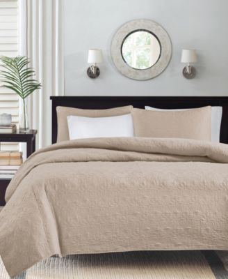 Quebec 3-Pc. Quilt Set, King/California King