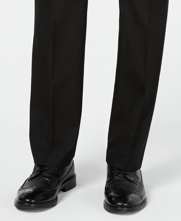 Van Heusen Men's Slim-Fit Flex Stretch Wrinkle-Resistant Black Solid ...