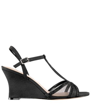 Nina viveca sale wedge