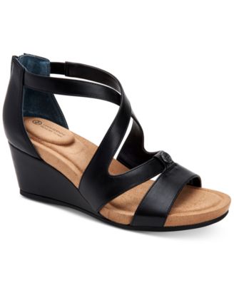 Giani Bernini - Camdenn Wedges