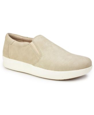 Cliffs by White Mountain - Brielle Sneakers