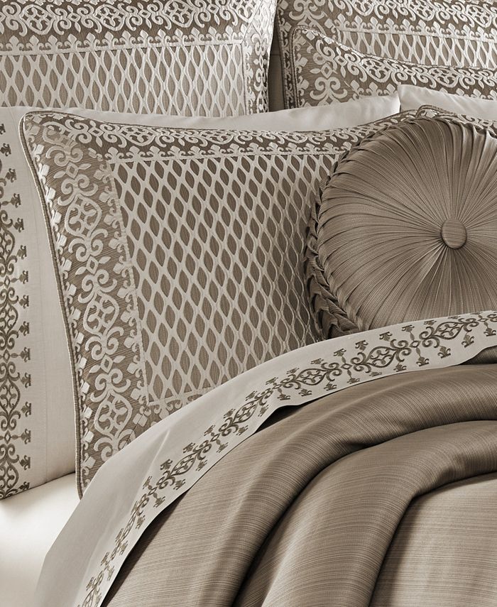 Five Queens Court Beaumont Comforter Set California King Macy #39 s