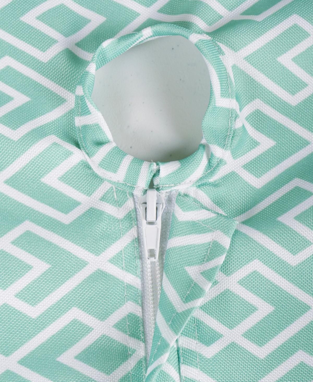 Diamond Outdoor Tablecloth with Zipper