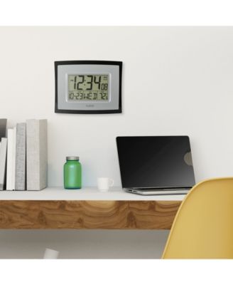 Digital Clock with Indoor Temperature
