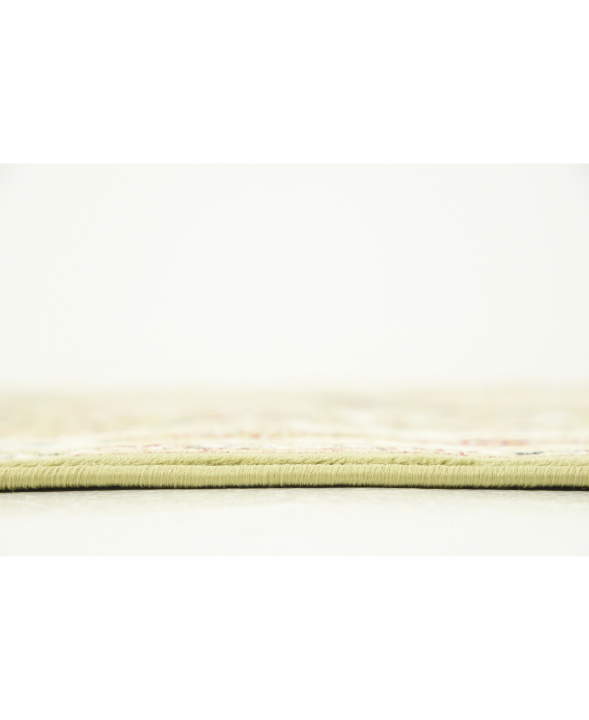 Bayshore Home Zara Zar9 Area Rug