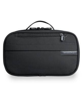 briggs & riley baseline deluxe hanging toiletry kit