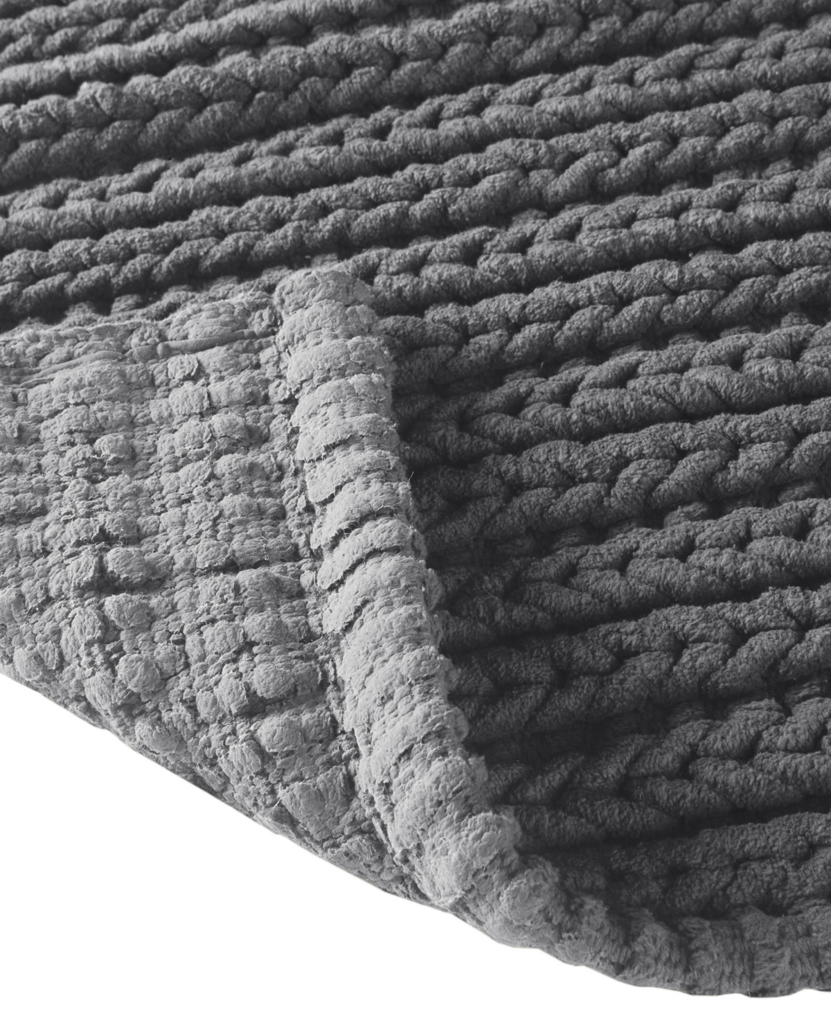 Madison Park Lasso Yarn-Dyed Cotton Chenille Bath Rug