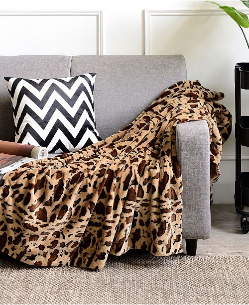 Cheer Collection Animal Print 50 X 60 Reversible Throw Blanket