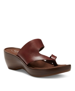 Eastland Women's Laurel Thong Sandals Women's Shoes