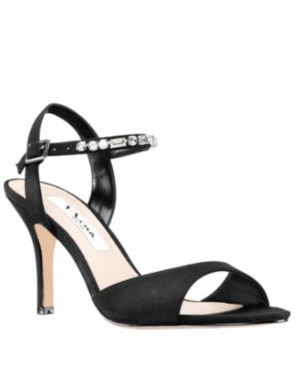 nina vera strap sandals