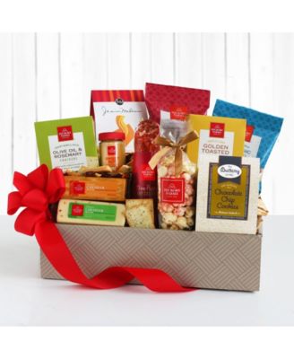 Hickory Farms - Gourmet Goodies For The Whole Gang Gift Box