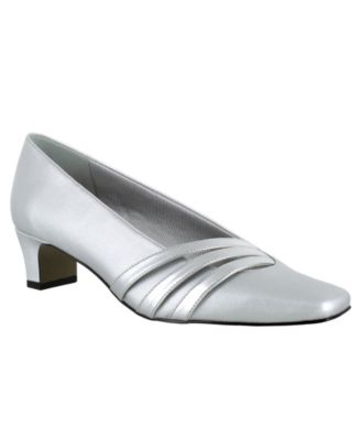 womens silver dress shoes wide width