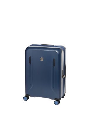 large spinner suitcase