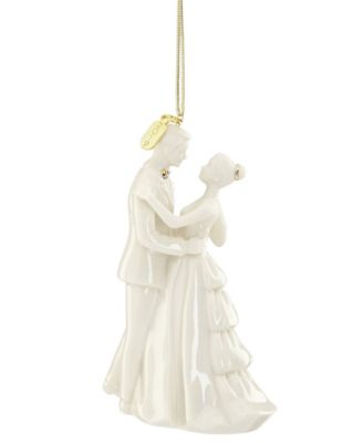 Lenox - 2019 Bride and Groom Ornament