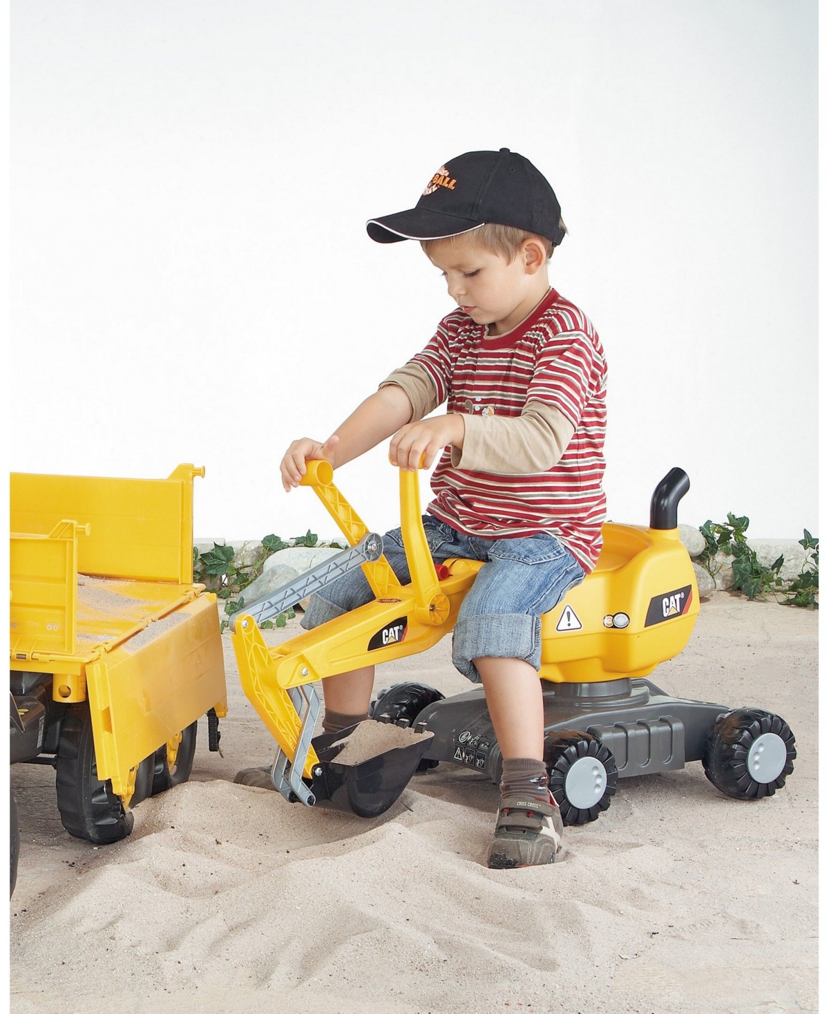 Shop Rolly Toys Cat Digger For Outdoor Backyard Fun In Yellow