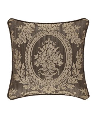 Five Queens Court - Neapolitan 18" Square Decorative Throw Pillow