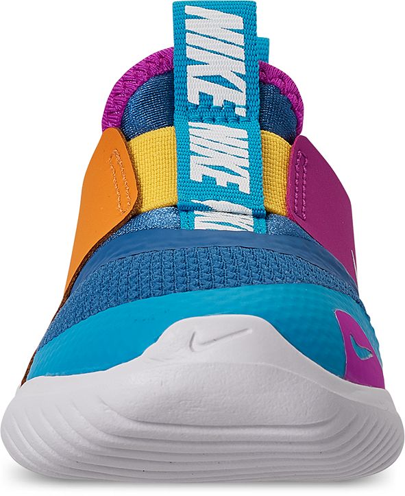 nike flex slip on sneakers