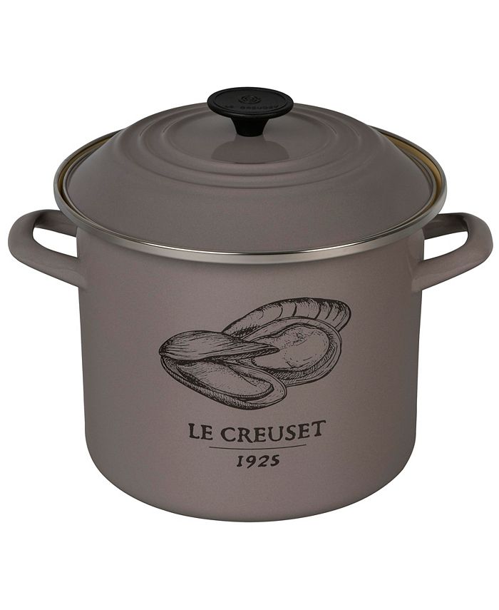 Le Creuset CLOSEOUT! 8Qt Stockpot Macy's