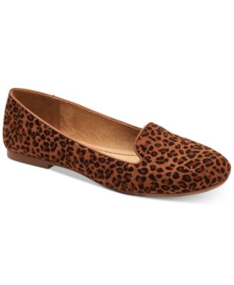 leopard flats size 10