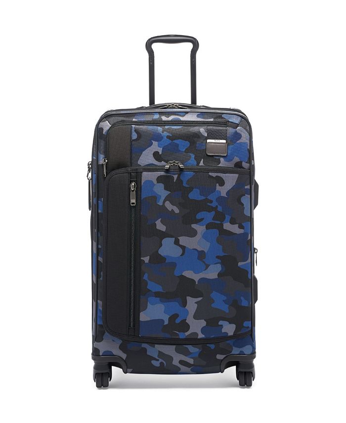 Tumi merge short trip hot sale