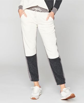 straight fit sweatpants