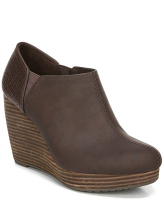 brown leather shooties
