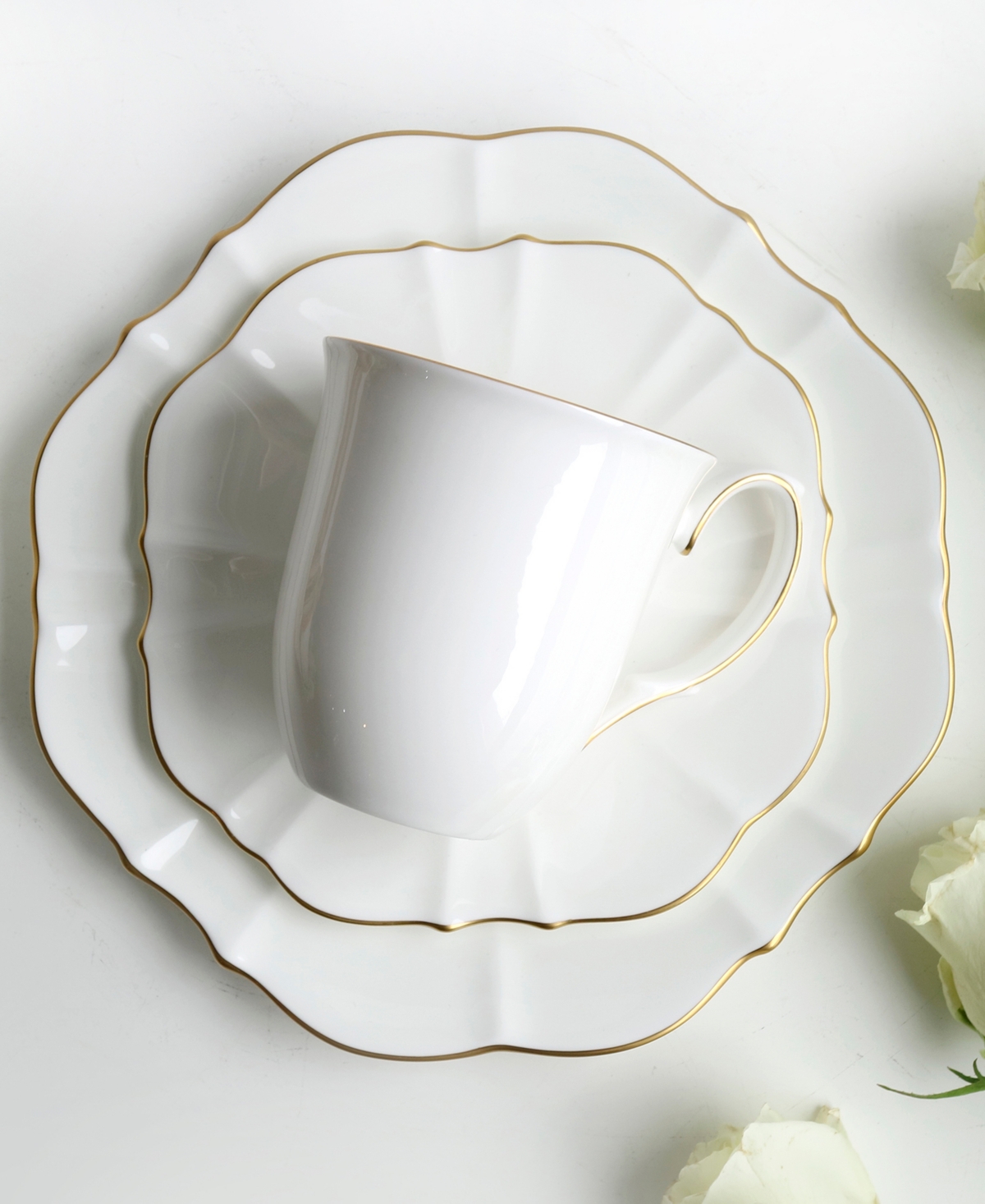 Twig New York Amelie Brushed Gold Rim Bread Plate