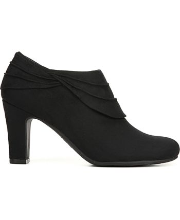 Corie Shooties