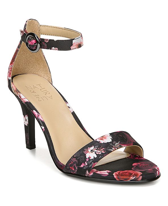 naturalizer kinsley silver