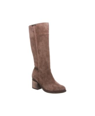 bearpaw suede boots