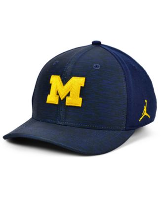 nike stretch cap