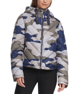 DKNY HOODED CAMO QUILTED JACKET