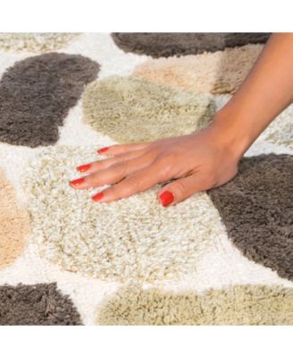 Pebbles Plush Bath Runner, 24" x 60"