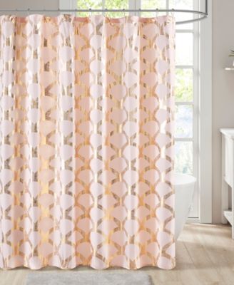 Intelligent Design - Lorna Metallic Scallop Shower Curtain