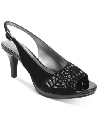 macy's black and white pumps