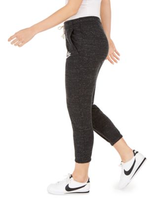 women's nike capri sweatpants