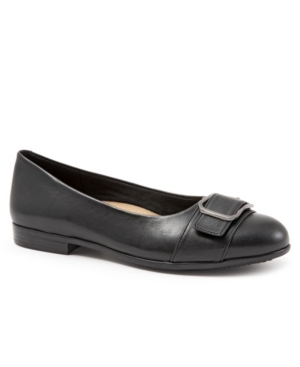 image of Trotters Aubrey Flat Women-s Shoes