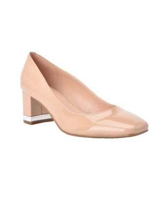 bandolino block heel pumps