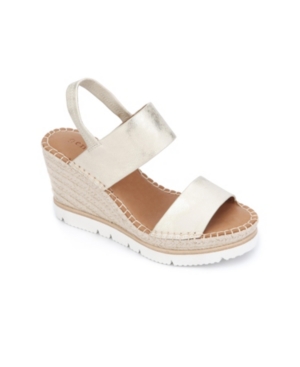GENTLE SOULS BY KENNETH COLE BY KENNETH COLE ELYSSA TWO-BAND WEDGE SANDALS WOMEN'S SHOES