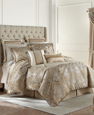 Croscill Alexander 4 PC Queen Comforter Set & Reviews - Comforters ...