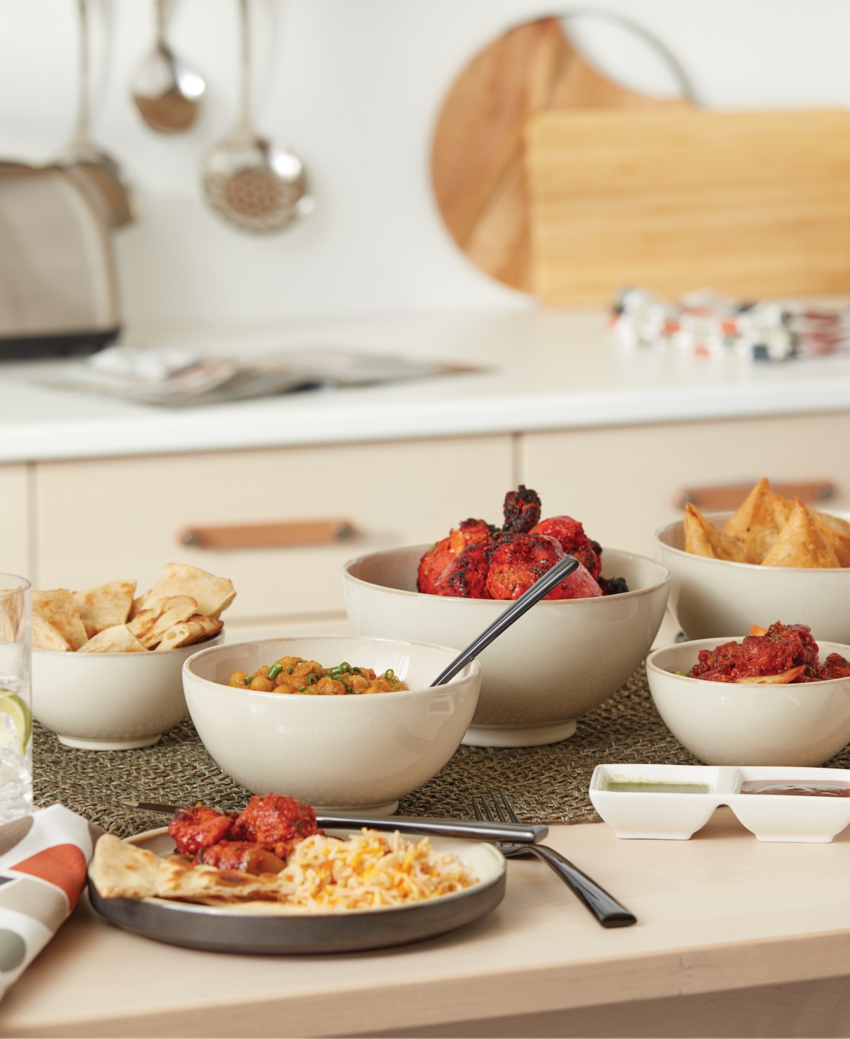 Lenox Luna Nesting8 Piece Dinnerware Set - White