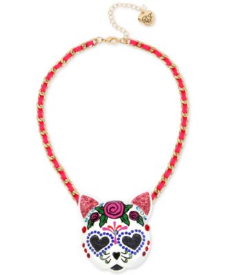 betsey johnson sugar skull necklace